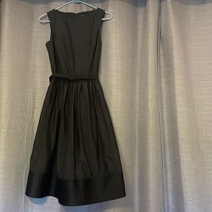 Black Isaac Mizrahi 1950's shin length dress